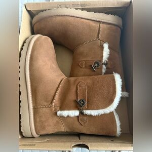 Ugg Women’s Estera Boots- Chestnut- Sz 10